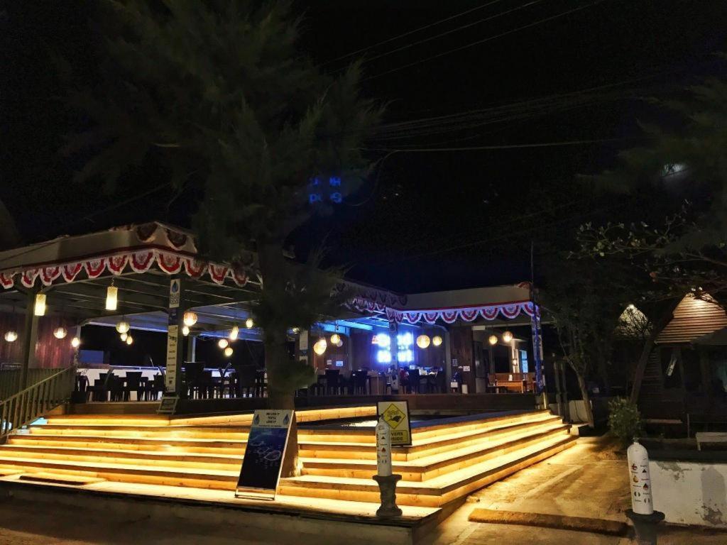 Hotel Good Heart Gili Trawangan Exterior foto