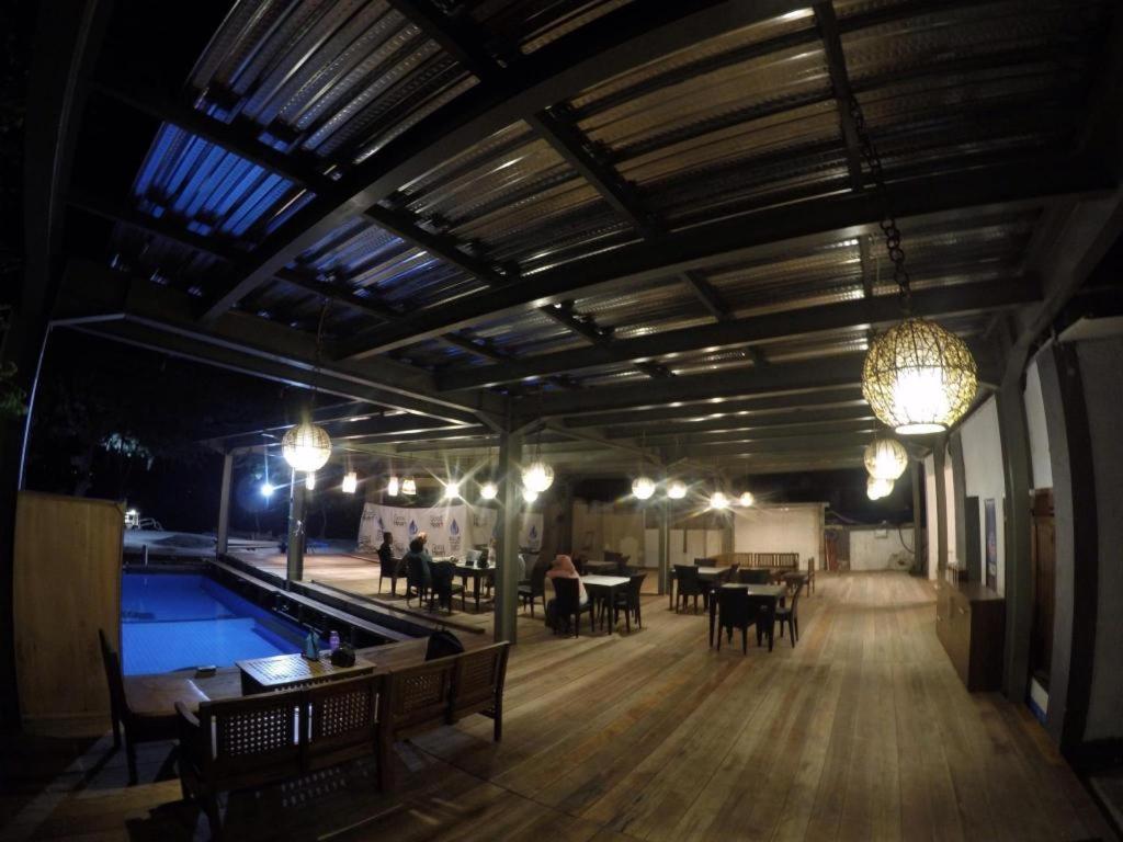 Hotel Good Heart Gili Trawangan Exterior foto